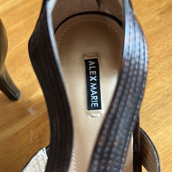 Alex Marie Frey in tortoise brown, size 10, never worn - Picture 5 of 6